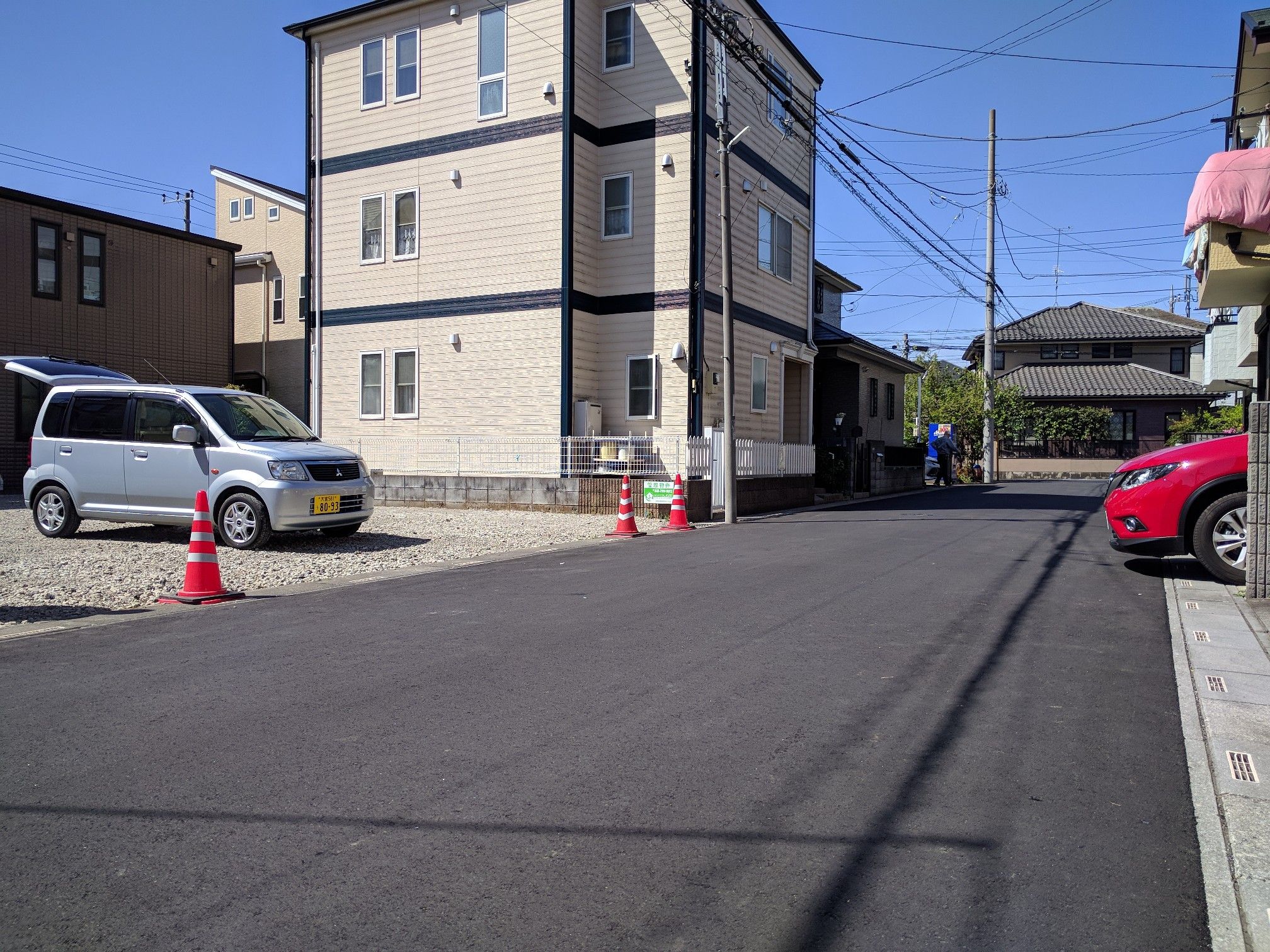 川口市本前川3丁目貸地貸地の北側前面道路